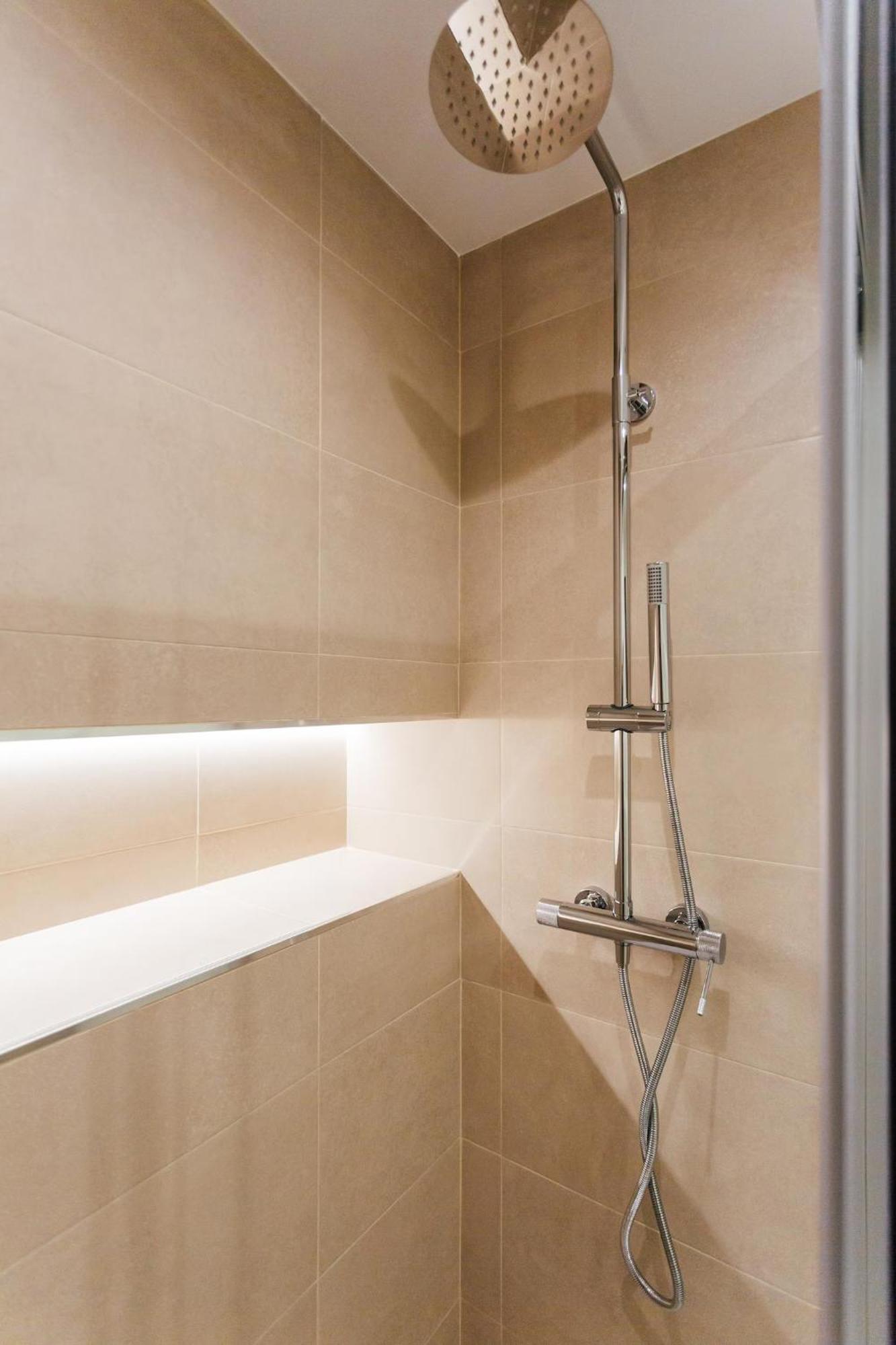 Appartamento Reformed And Comfy- 2Bd 2Bth- Arenal Siviglia Esterno foto
