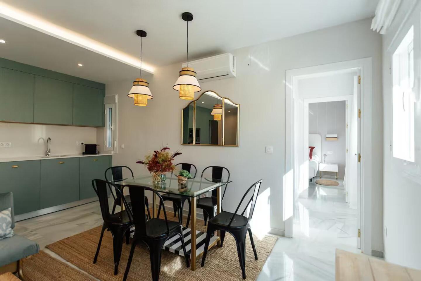 Appartamento Reformed And Comfy- 2Bd 2Bth- Arenal Siviglia Esterno foto